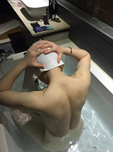 【2024-01-11】Got banged on the bathroom.m4v